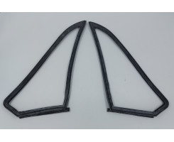 Front quarter-light seals (pair) Front quarter-light seals (pair)