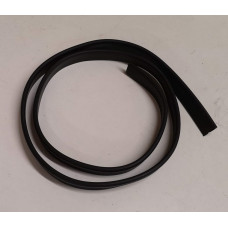 Convertible soft-top front rail rear seal