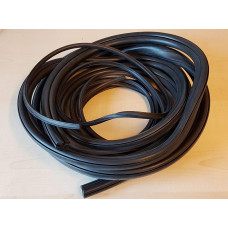 Hard-top rear screen seal (early)