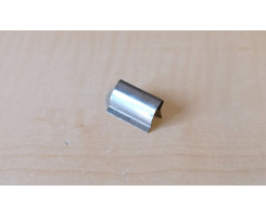 Hard-top rear screen moulding joiner clip